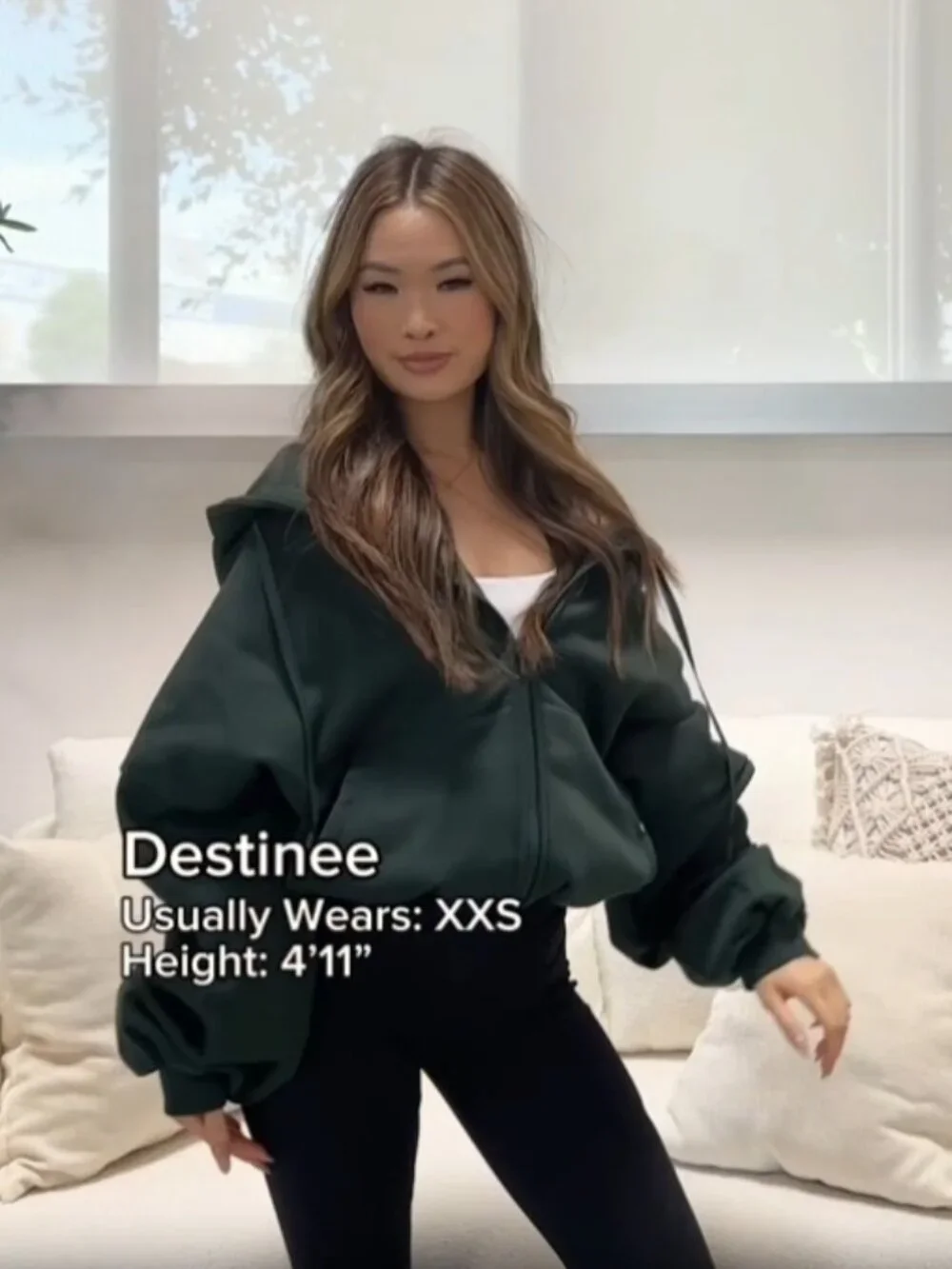 Zip Cloud Hoodie in Game Time Green - Picture 2 of 7